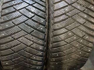 Goodyear Ultragrip 235/55 R17