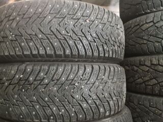Nokian Hakkapelita8 215/60 R16