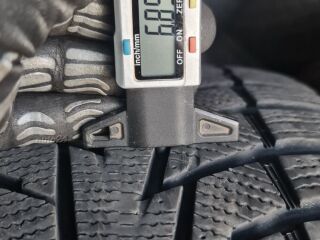 Hankook  245/50 R20