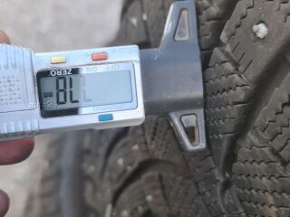 Laufenn  215/60 R17
