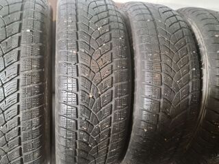 Goodyear Ultragrip 225/65 R17