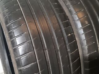 Michelin  235/55 R19