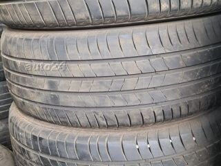 Kumho  215/55 R18