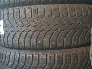 Bridgestone Blizzak 225/65 R17