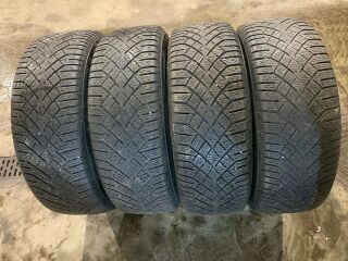 Continental Vikingcontact7 215/65 R17