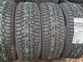 Kumho WI31 215/55 R17
