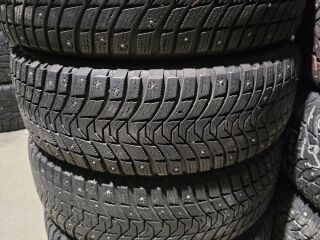 Michelin Xice north 215/65 R16