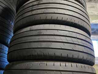 Goodyear  215/55 R18