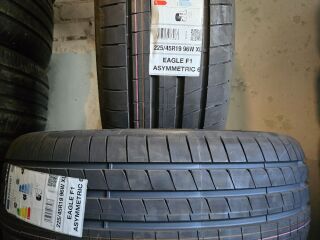 Goodyear Eagle f1 asymetric6 225/45 R19