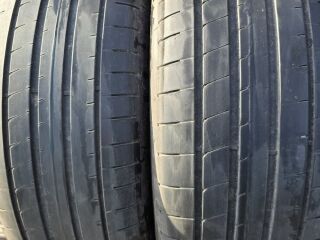 Goodyear  225/60 R18