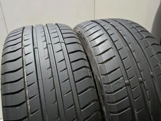 Triangle  235/45 R18