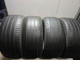 Michelin Lat 255/45 R20