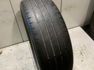 Goodyear Efficentgrip 2 215/60 R17