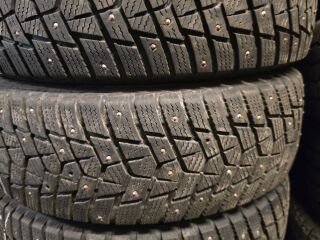 Hankook Ice 215/70 R15