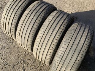 Michelin Pilotsport4 245/50 R19