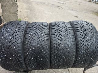 Nokian Hakkapelita10 / 8 255/35 R19
