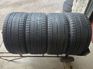 Triangle  235/35 R19